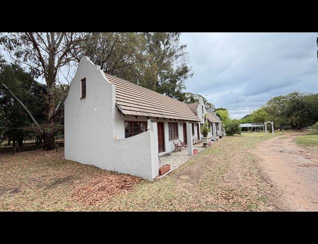 15 BEDROOM FREEHOLD FOR SALE IN FAIRLEADS